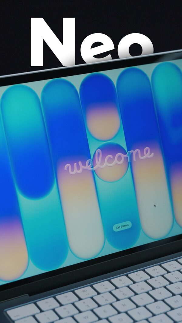 Unboxing the new Apple MacBook Neo